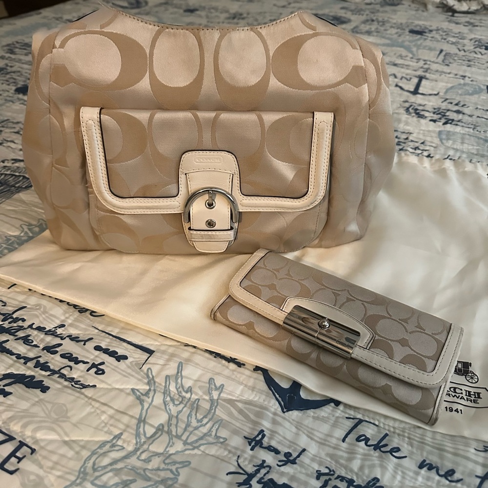 Coach White Leather Trim Purse w/matching Wallet